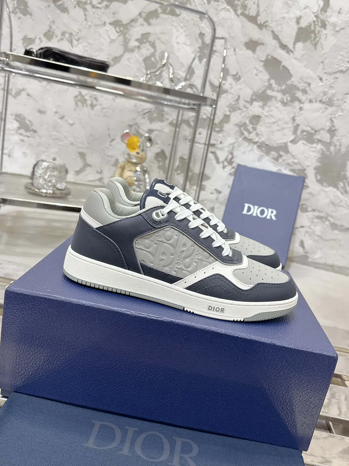 Dior Style White Leather Men's Shoes Lookbook Reference image 2