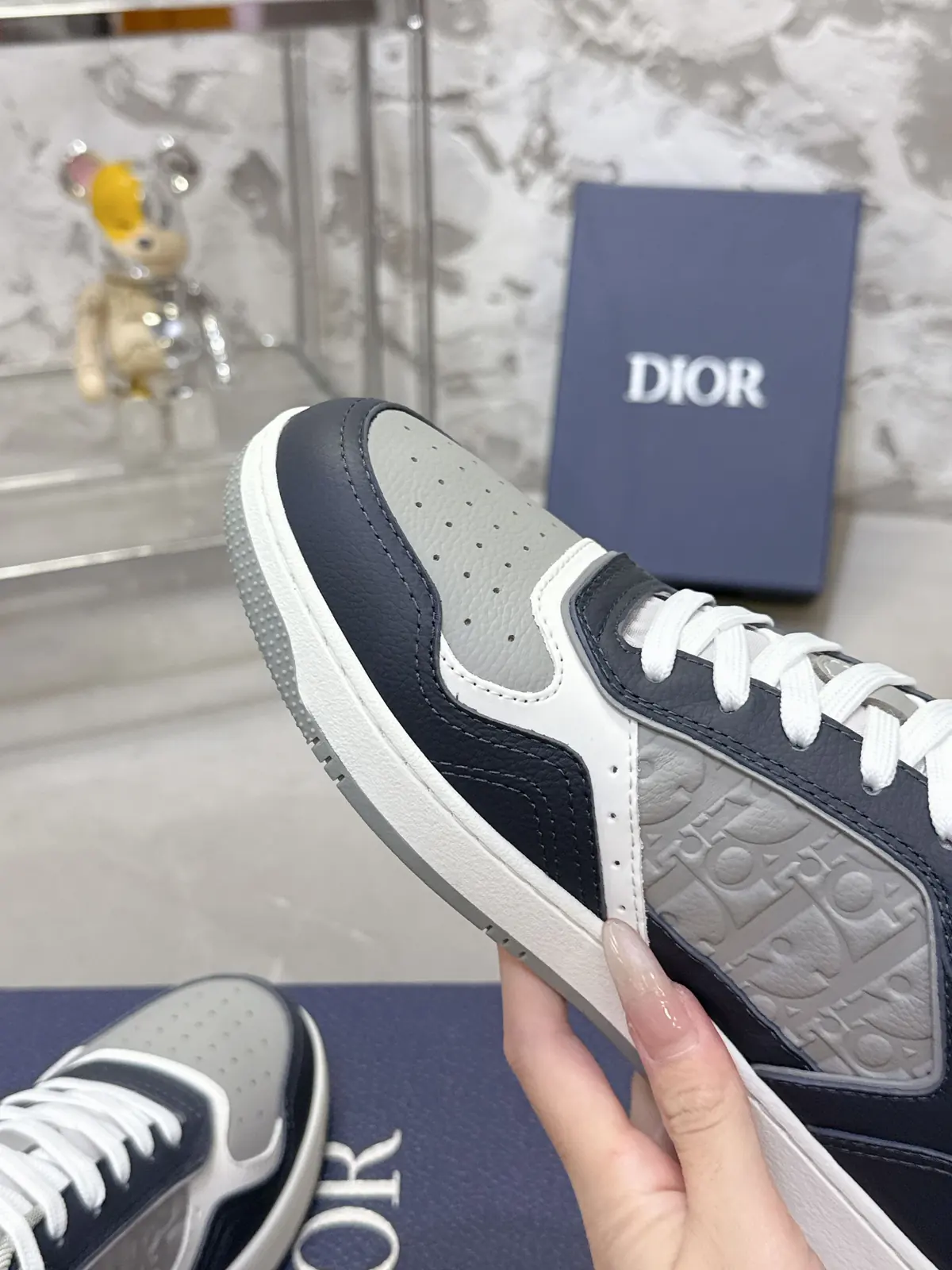 Dior Style White Leather Men's Shoes Lookbook Reference image 5
