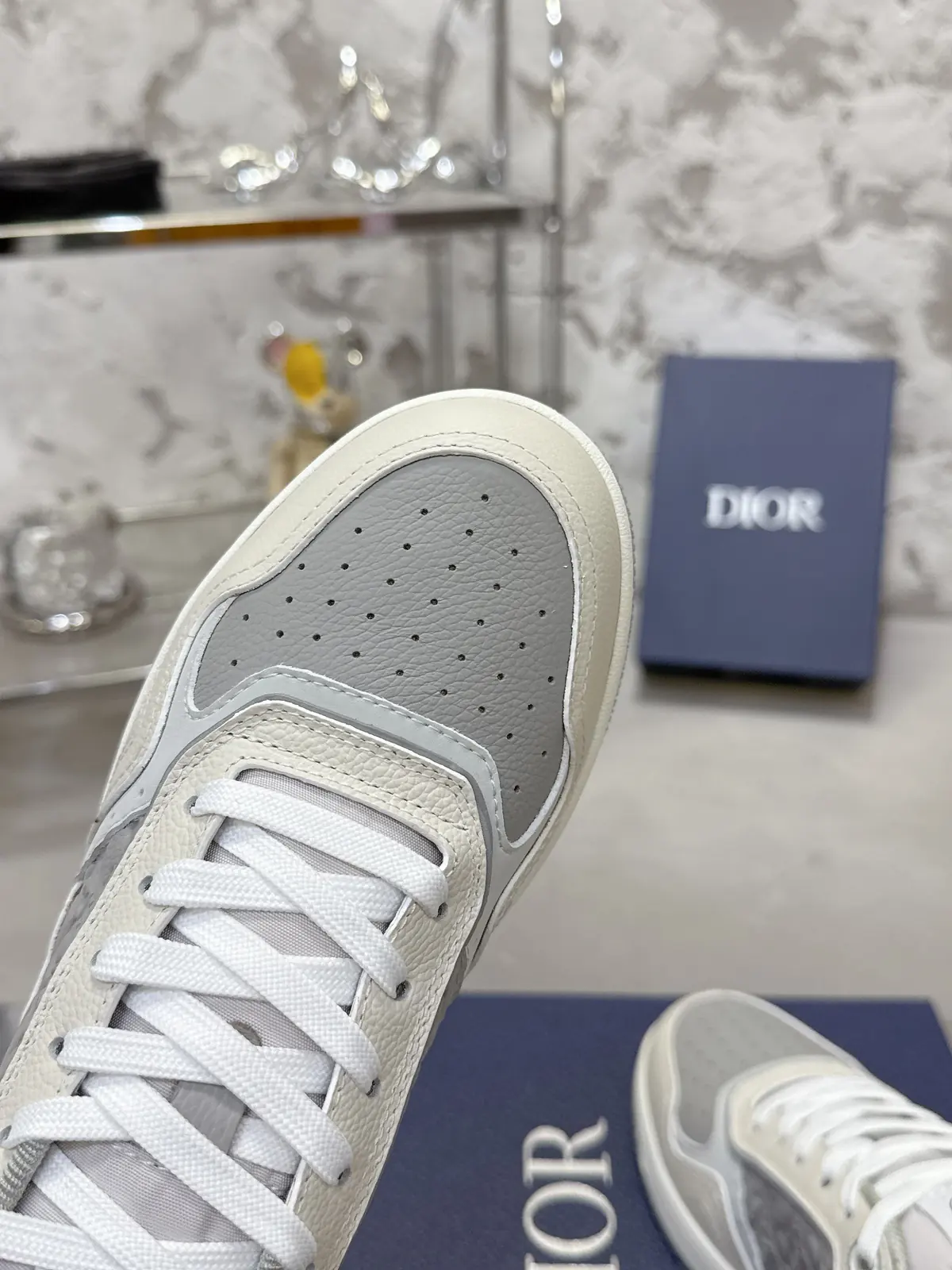 Dior Style White Leather Men's Shoes Lookbook Reference image 4