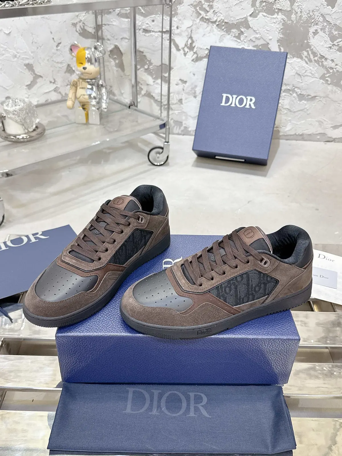 Dior Style White Leather Men's Shoes Lookbook Reference image 3