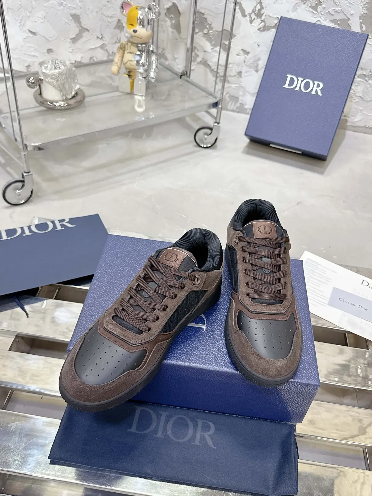 Dior Style White Leather Men's Shoes Lookbook Reference image 4