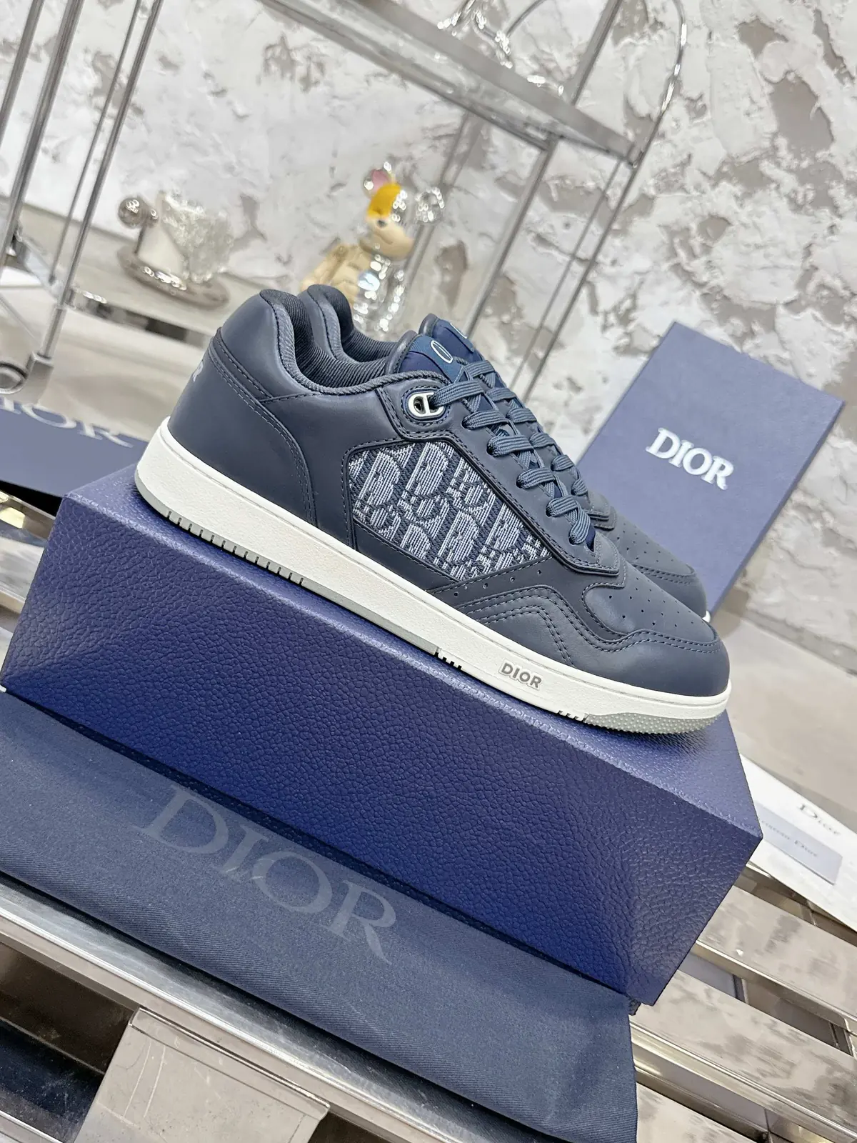 Dior Style White Leather Men's Shoes Lookbook Reference image 2