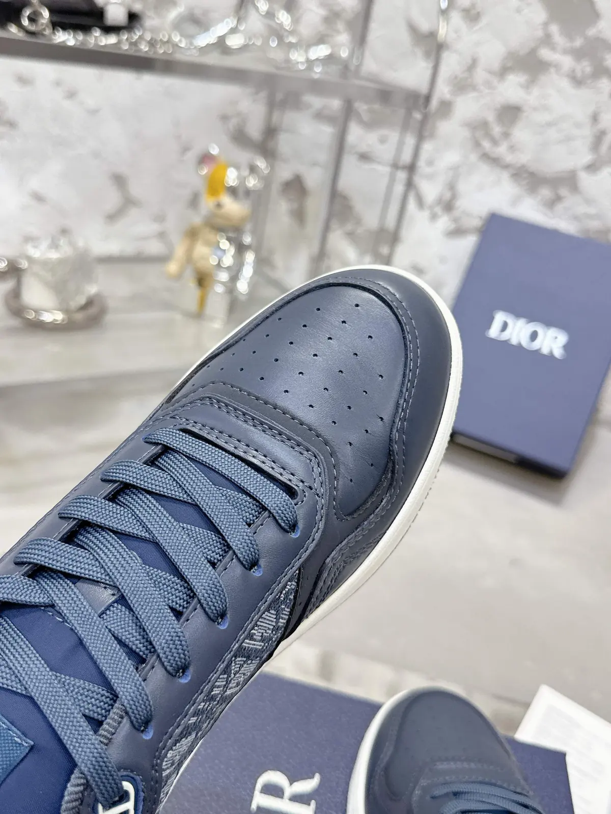 Dior Style White Leather Men's Shoes Lookbook Reference image 5