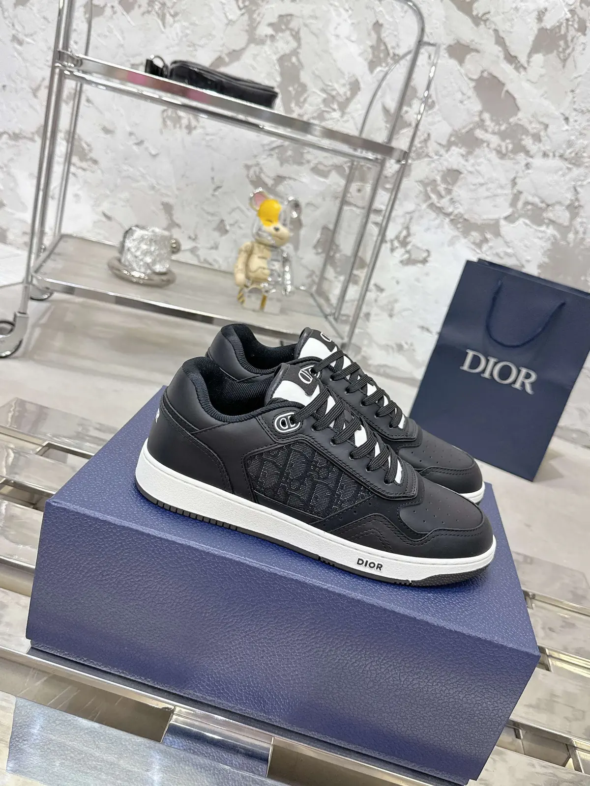 Dior Style White Leather Men's Shoes Lookbook Reference image 1