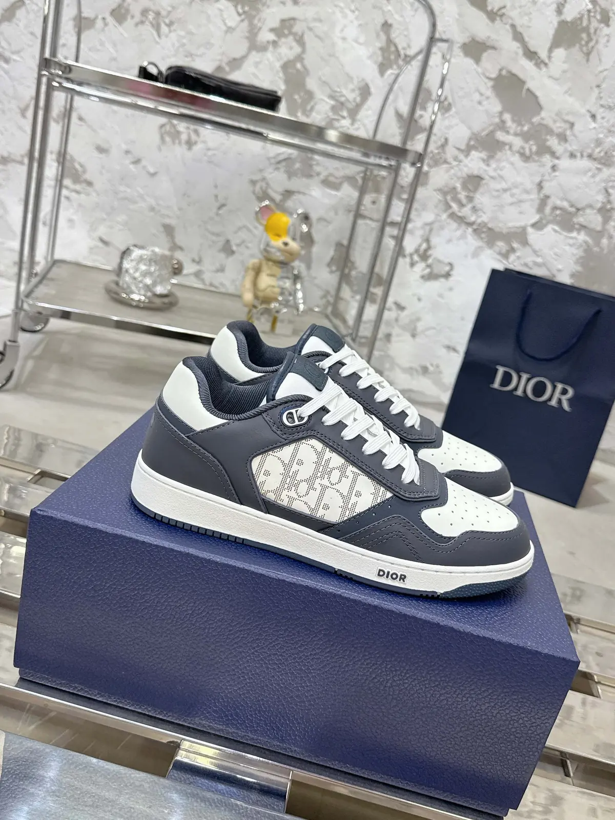 Dior Style White Leather Men's Shoes Lookbook Reference image 1