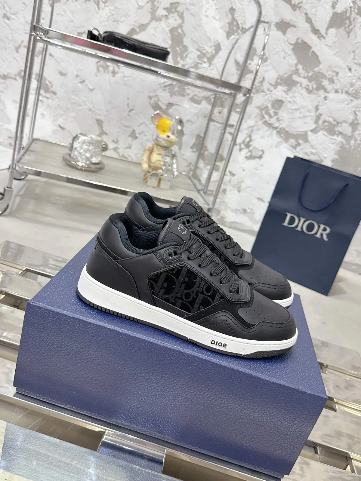Dior Style White Leather Men's Shoes Lookbook Reference image 1