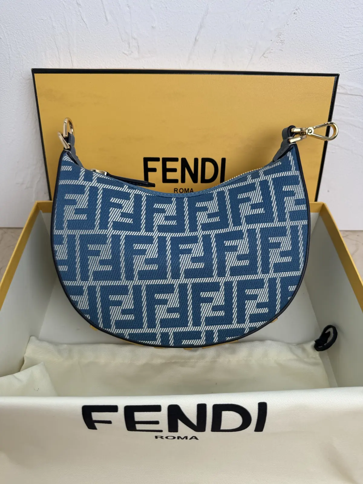 Fendi Style Blue Denim Hobo Bag Lookbook Reference image 5