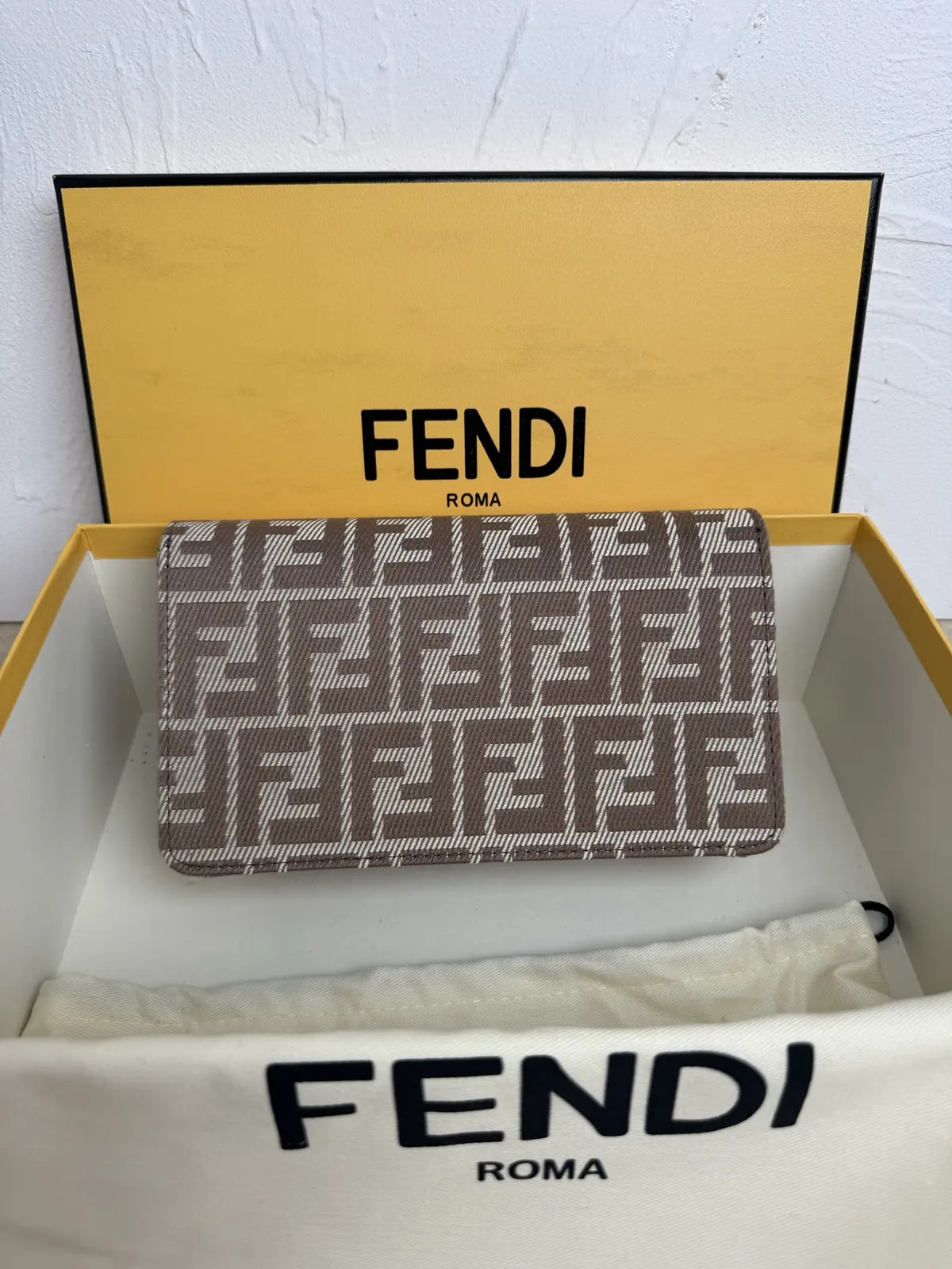 Fendi Style Blue Leather Crossbody Bag Lookbook Reference image 2