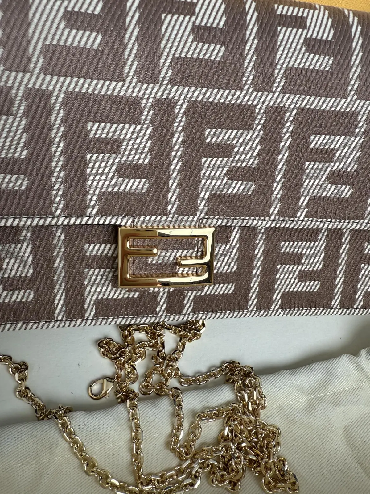 Fendi Style Blue Leather Crossbody Bag Lookbook Reference image 4