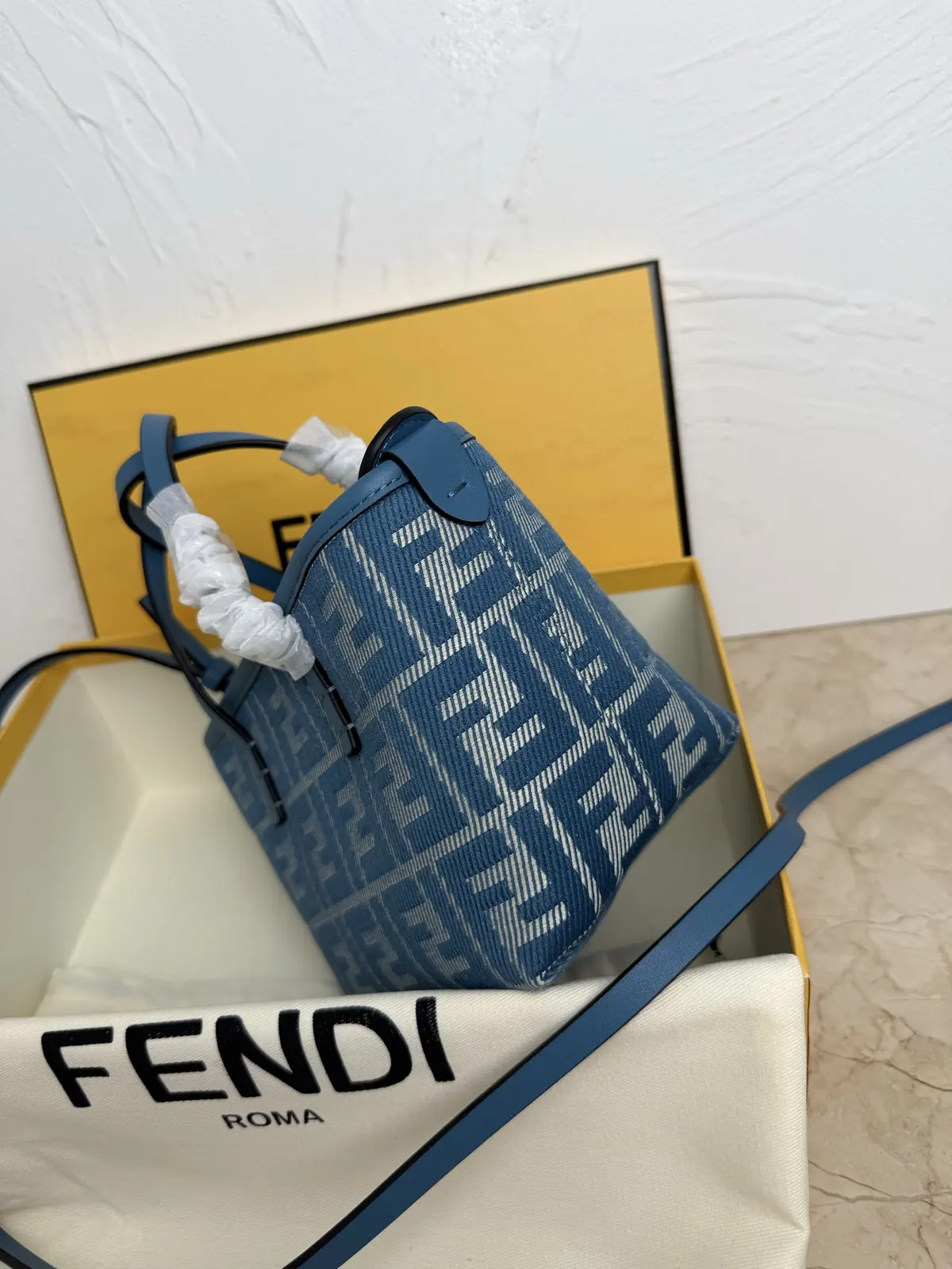 Fendi Style Blue Leather Crossbody Bag Lookbook Reference image 3