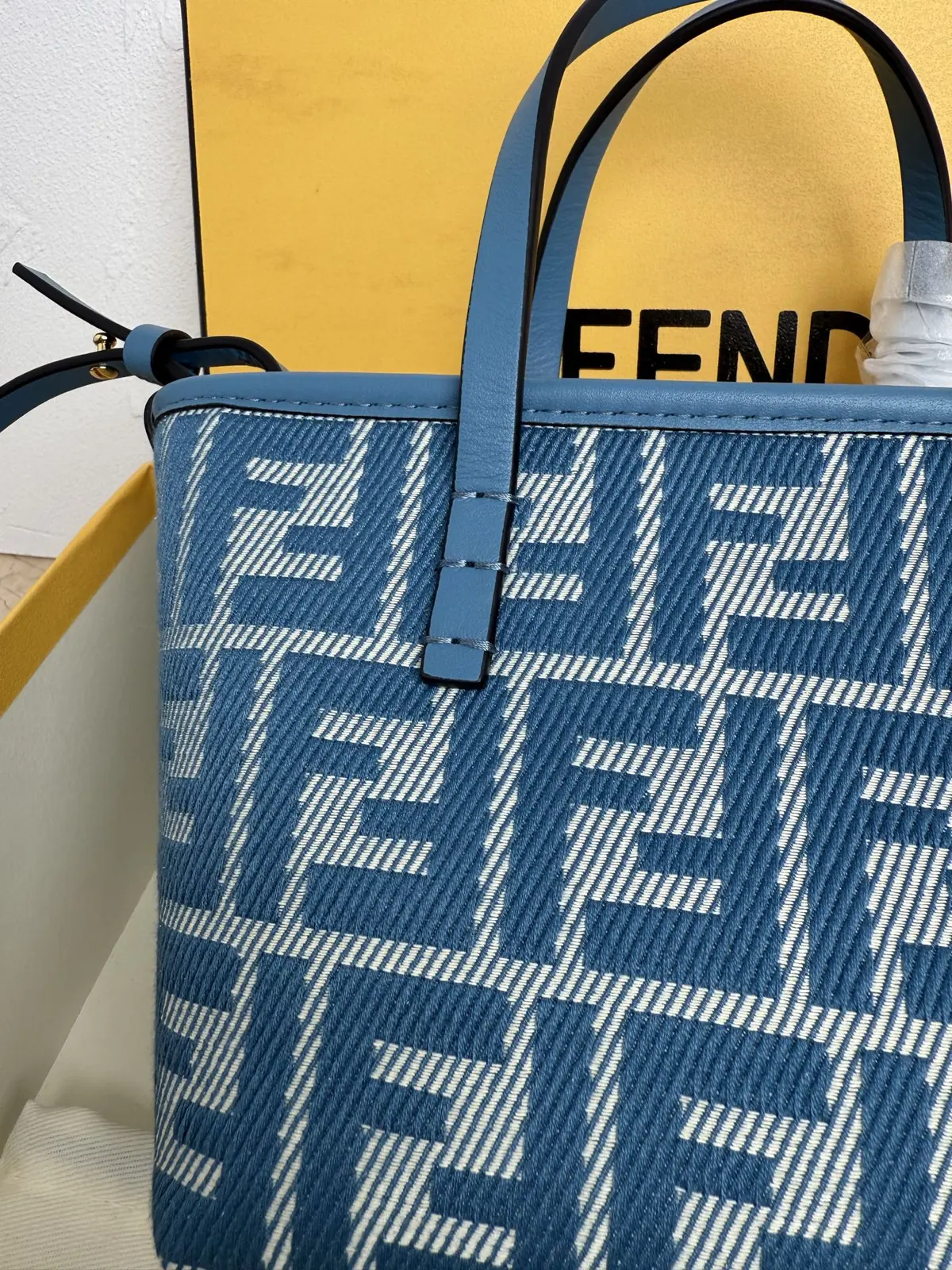 Fendi Style Blue Leather Crossbody Bag Lookbook Reference image 4