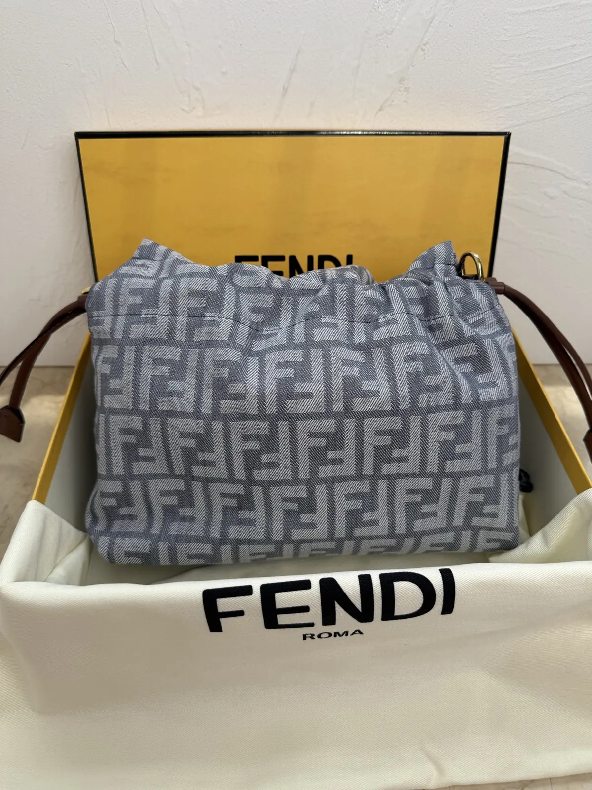 Fendi Style Brown Leather Top Handle Bag Lookbook Reference image 2