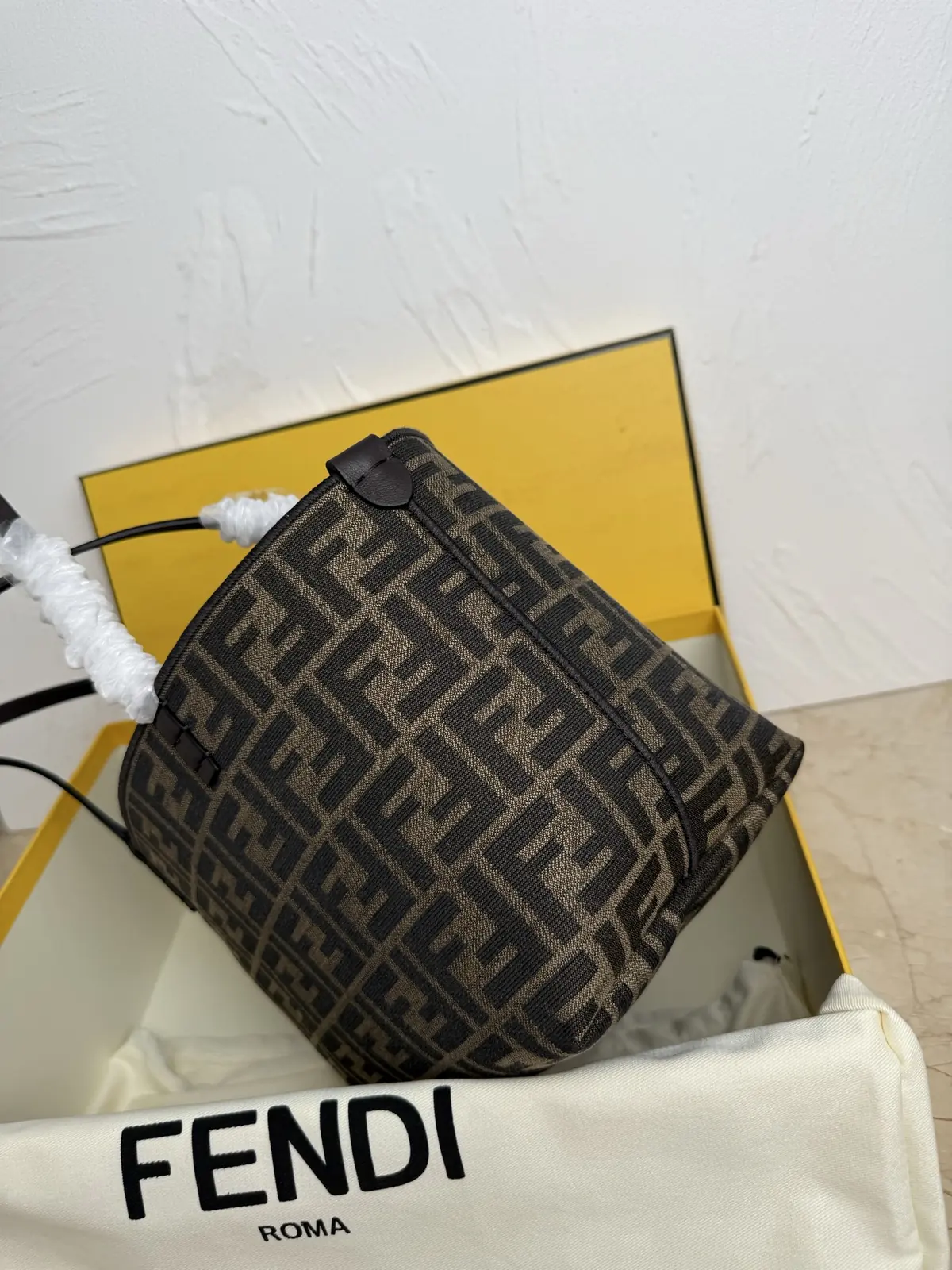Fendi Style Brown Leather Tote Bag Lookbook Reference image 3