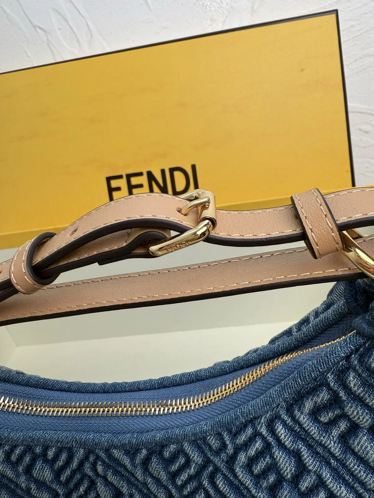 Fendi Style Denim Hobo Bag Lookbook Reference image 5