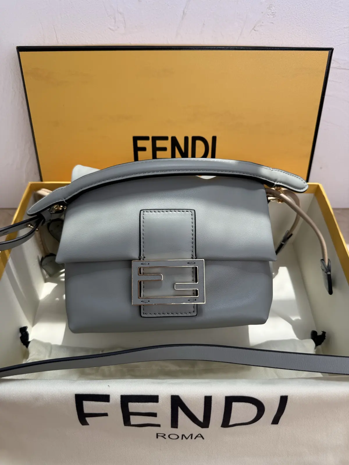 Fendi Style Green Leather Bag Lookbook Reference image 1