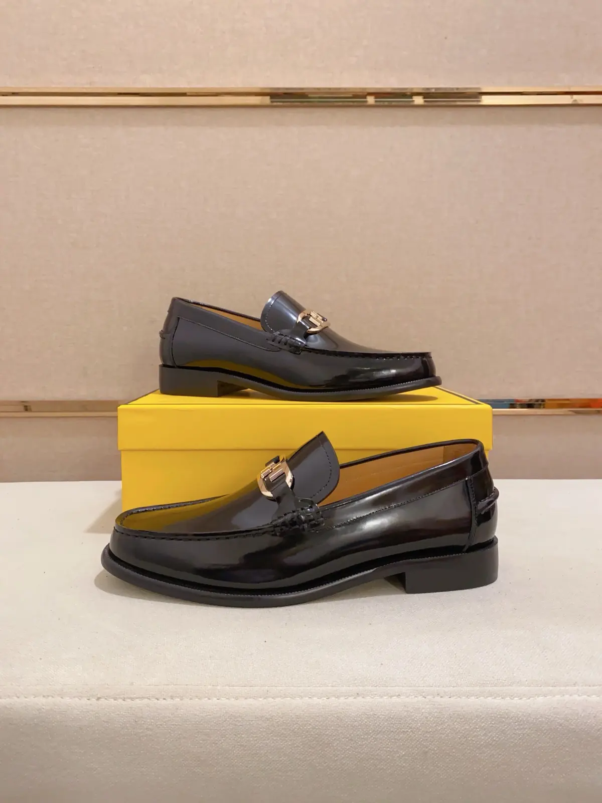 Fendi Style Leather Men's Shoes Lookbook Reference image 5