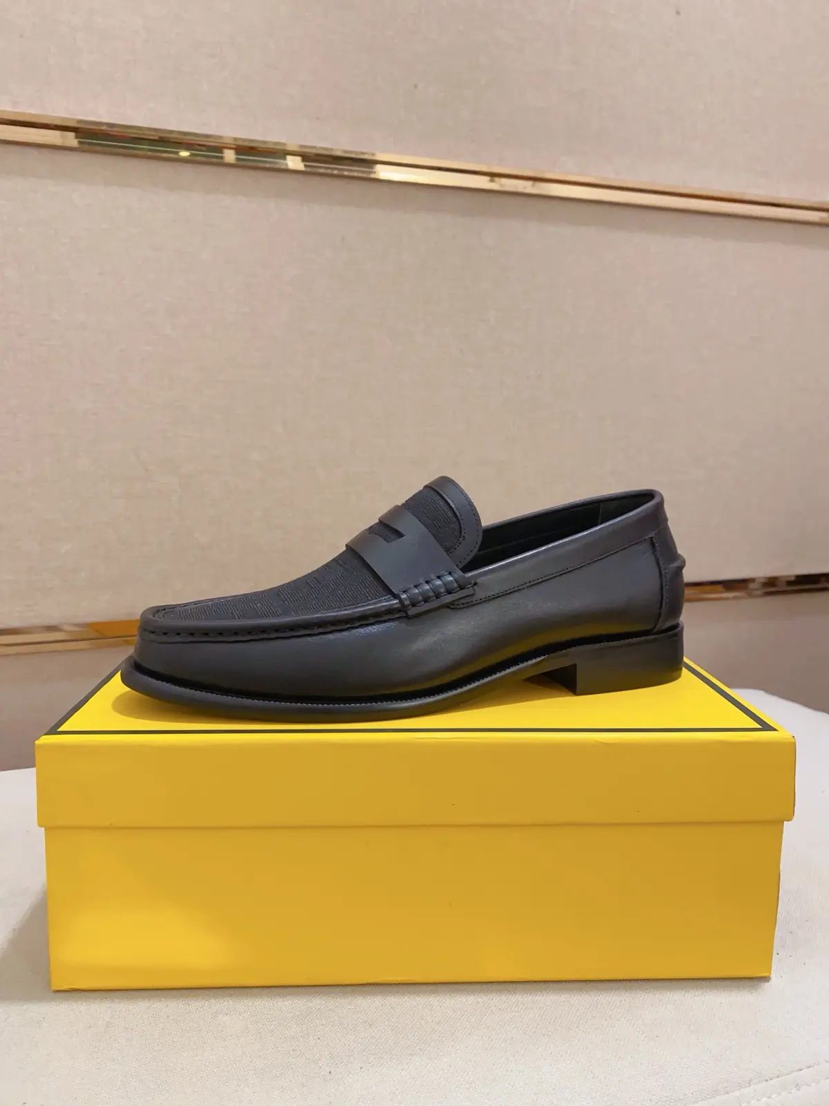 Fendi Style Leather Men's Shoes Lookbook Reference image 1