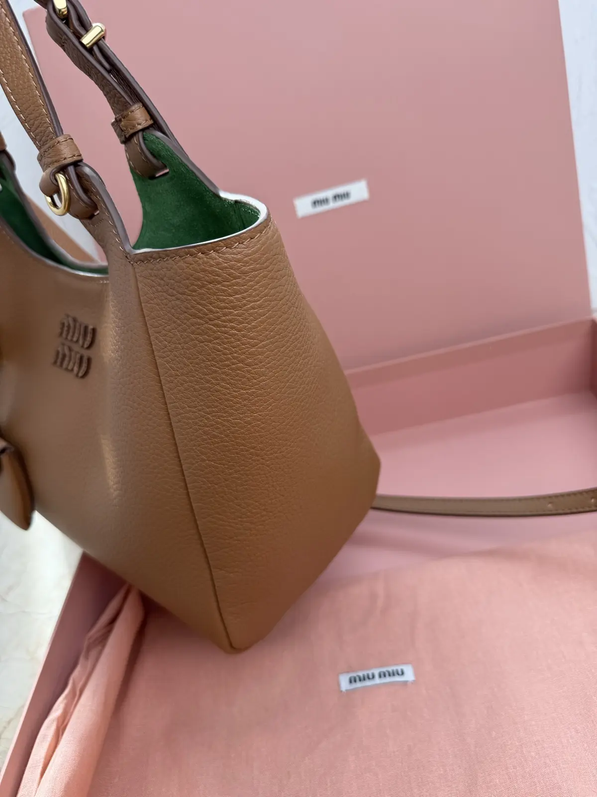 Fendi Style Leather Tote Bag Lookbook Reference image 3