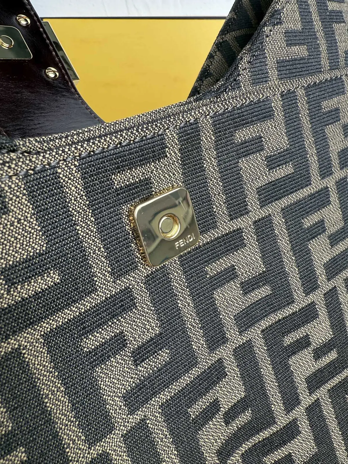 Fendi Style Shoulder Bag Lookbook Reference image 6
