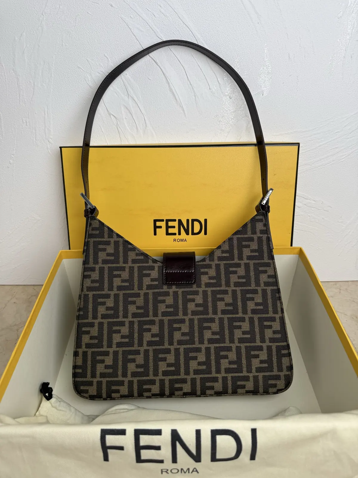 Fendi Style Shoulder Bag Lookbook Reference image 2