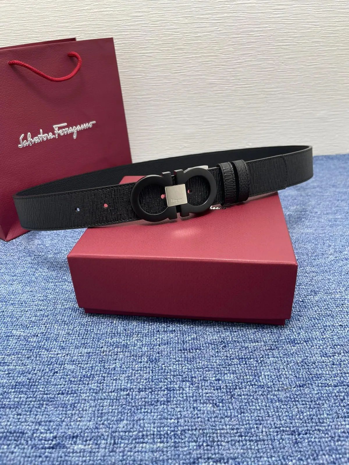 Ferragamo（男） Style Black Leather Men's Belts Lookbook Reference image 4