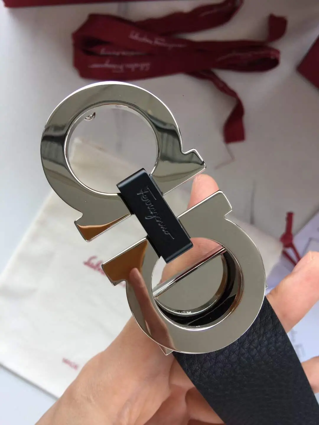 Ferragamo（男） Style Leather Men's Belts Lookbook Reference image 5