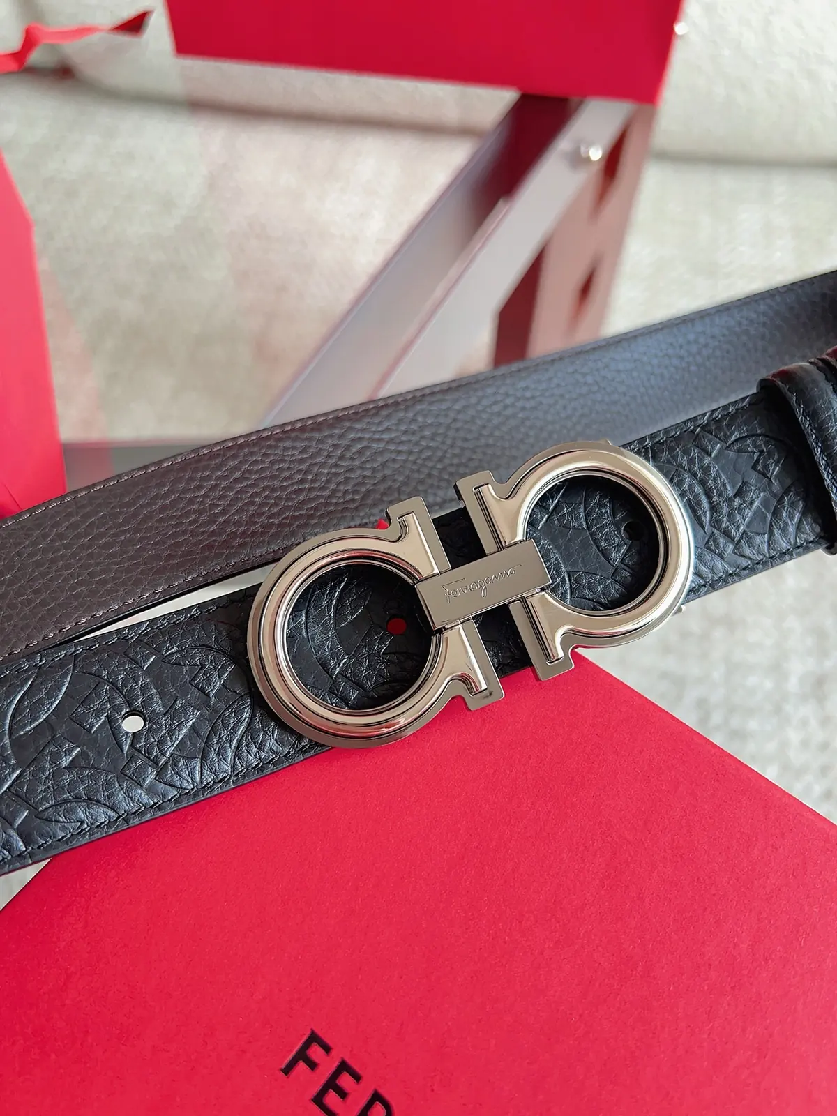 Ferragamo（男） Style Leather Men's Belts Lookbook Reference image 4