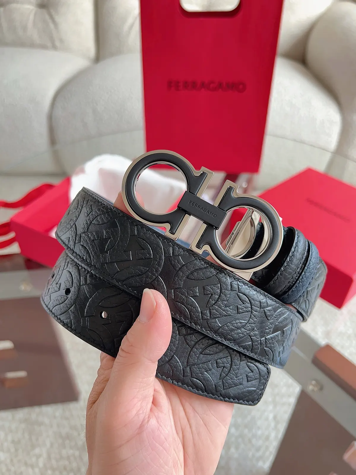 Ferragamo（男） Style Leather Men's Belts Lookbook Reference image 1