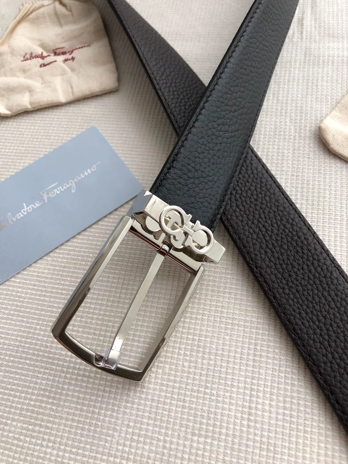 Ferragamo（男） Style Leather Men's Belts Lookbook Reference image 2