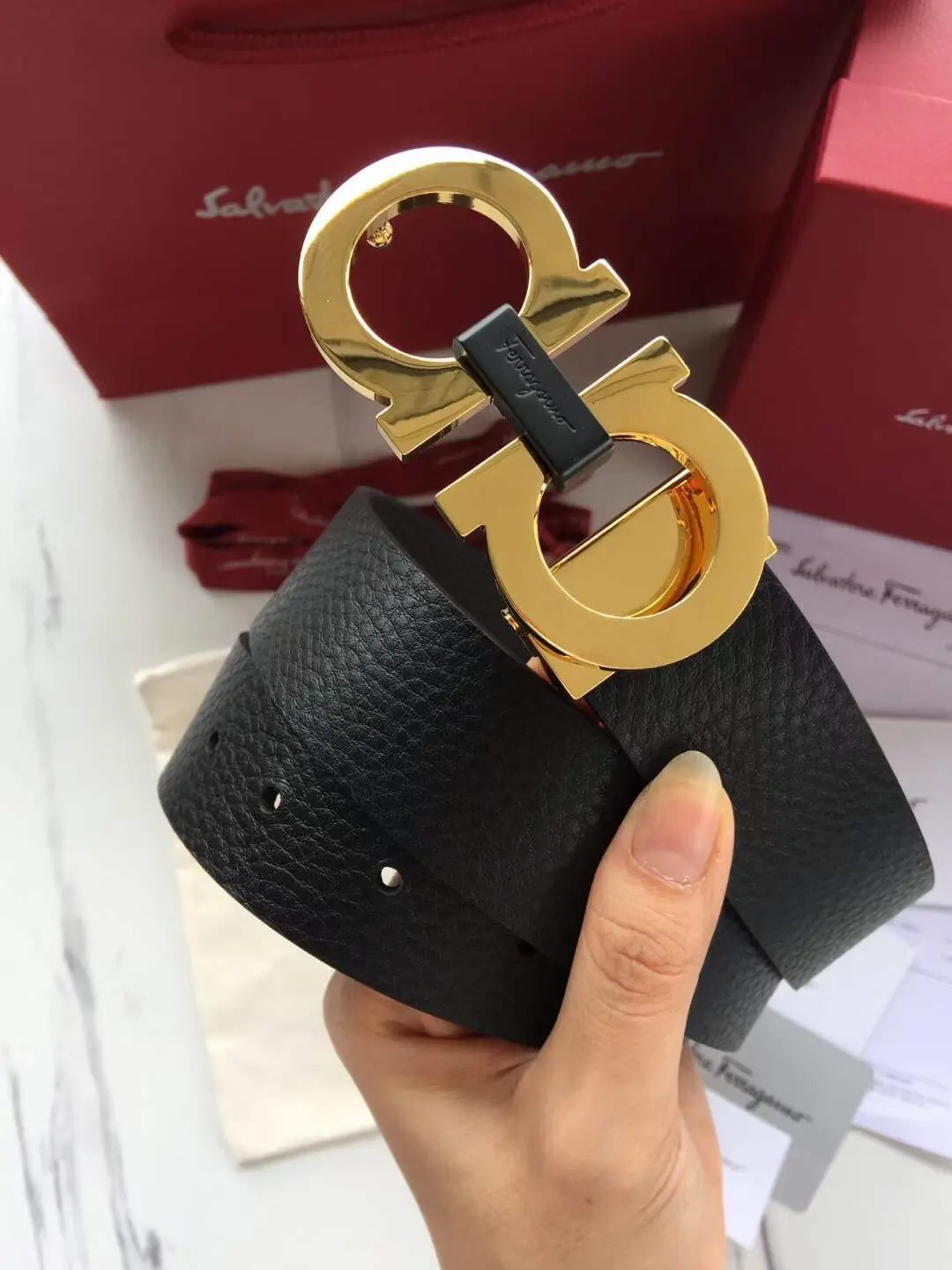 Ferragamo（男） Style Leather Men's Belts Lookbook Reference image 1