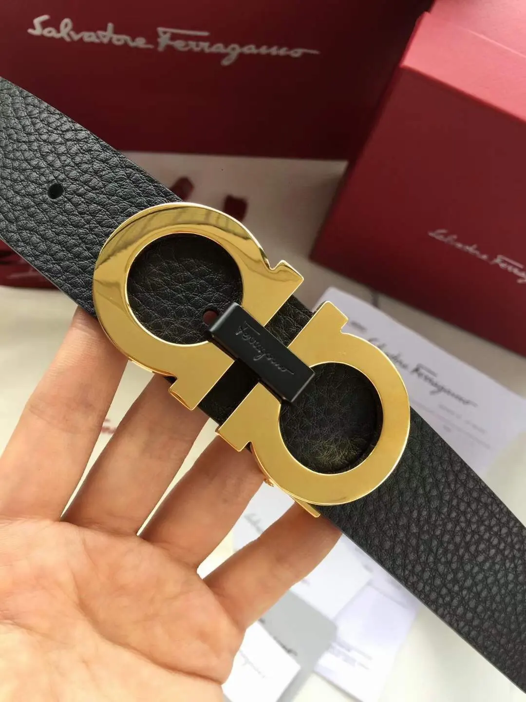 Ferragamo（男） Style Leather Men's Belts Lookbook Reference image 4
