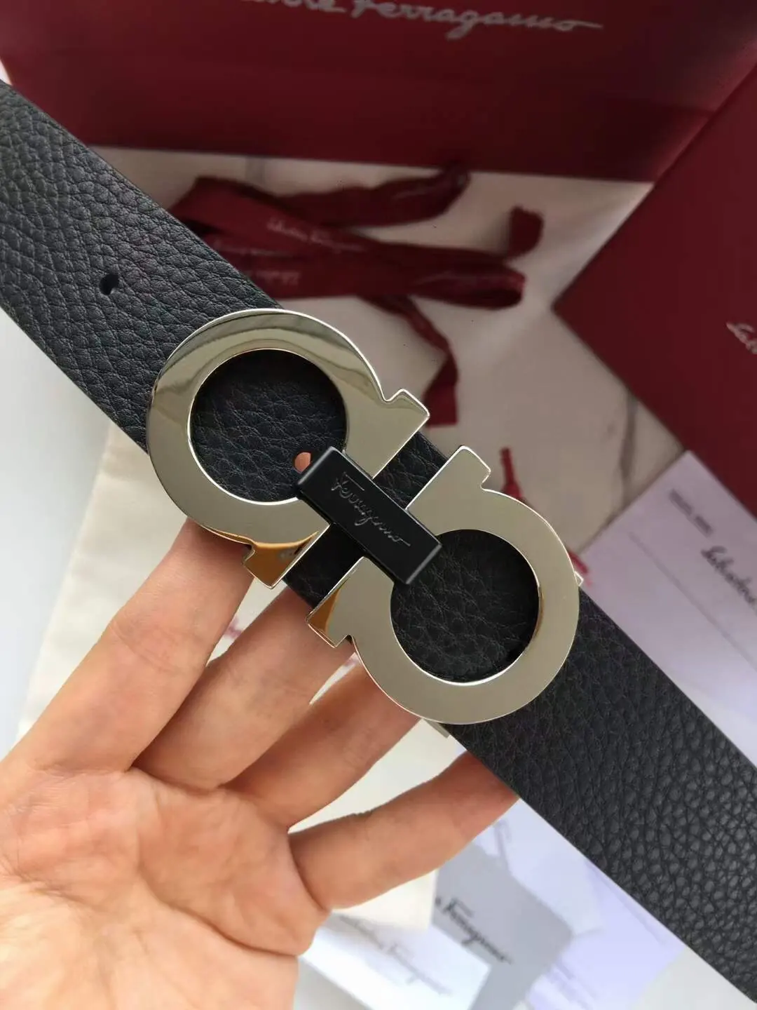 Ferragamo（男） Style Leather Men's Belts Lookbook Reference image 4