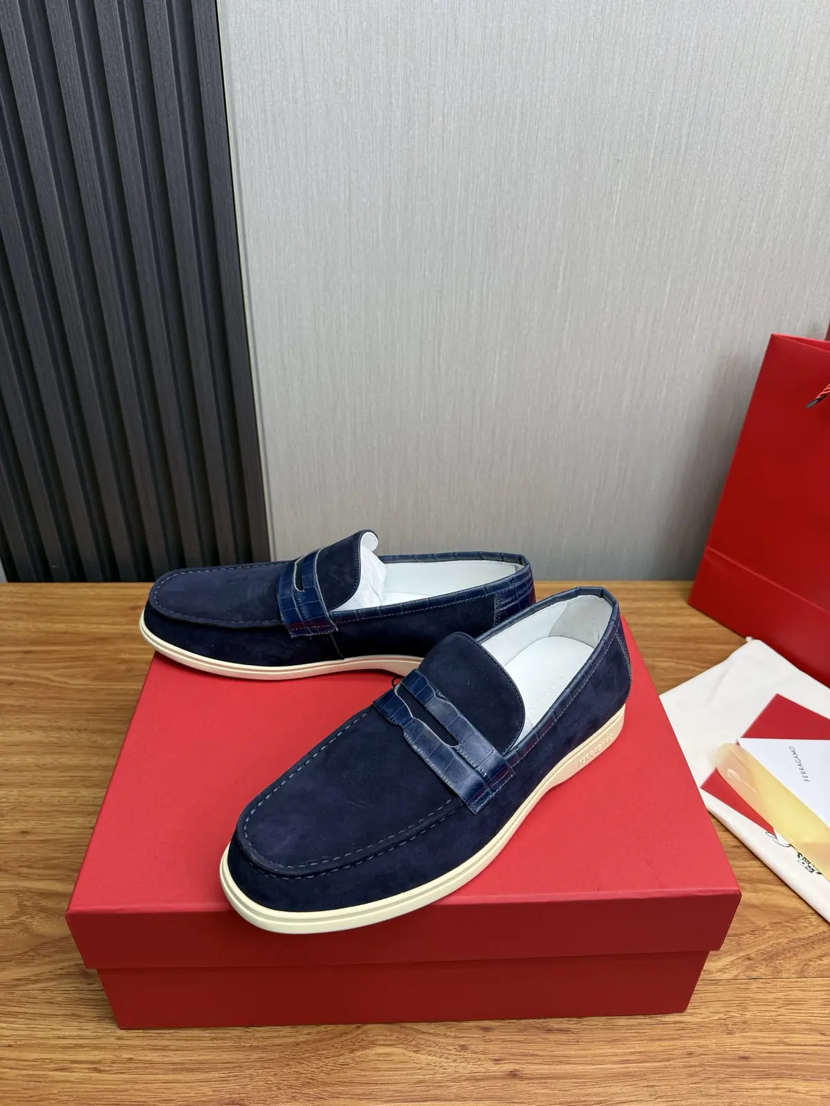 Ferragamo Style Leather Men's Shoes Lookbook Reference image 3