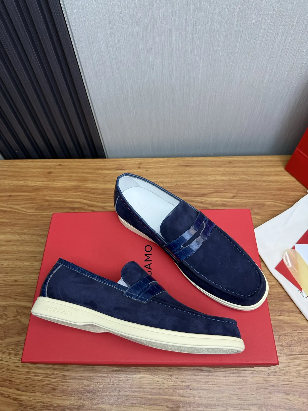 Ferragamo Style Leather Men's Shoes Lookbook Reference image 6