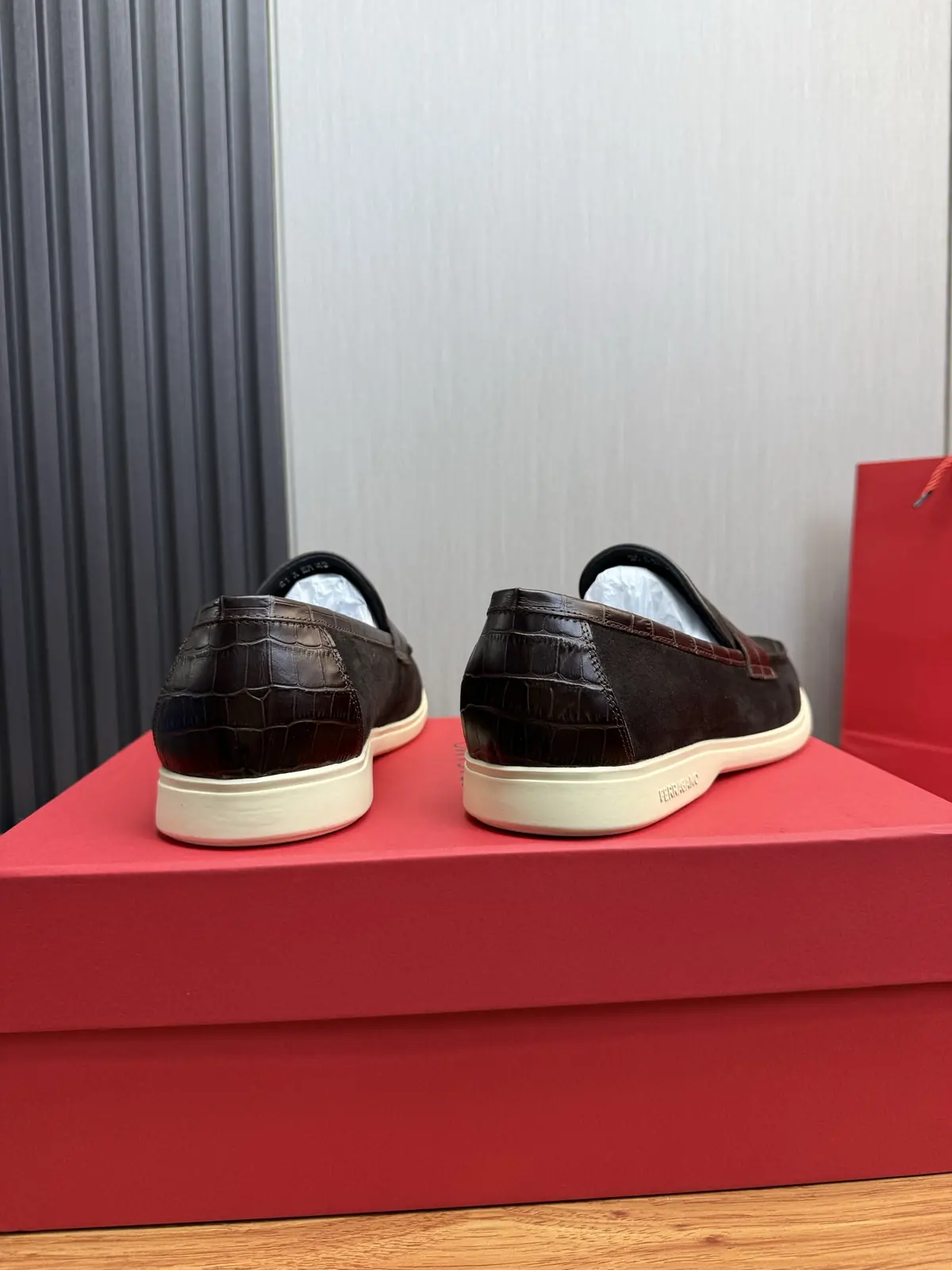 Ferragamo Style Leather Men's Shoes Lookbook Reference image 5