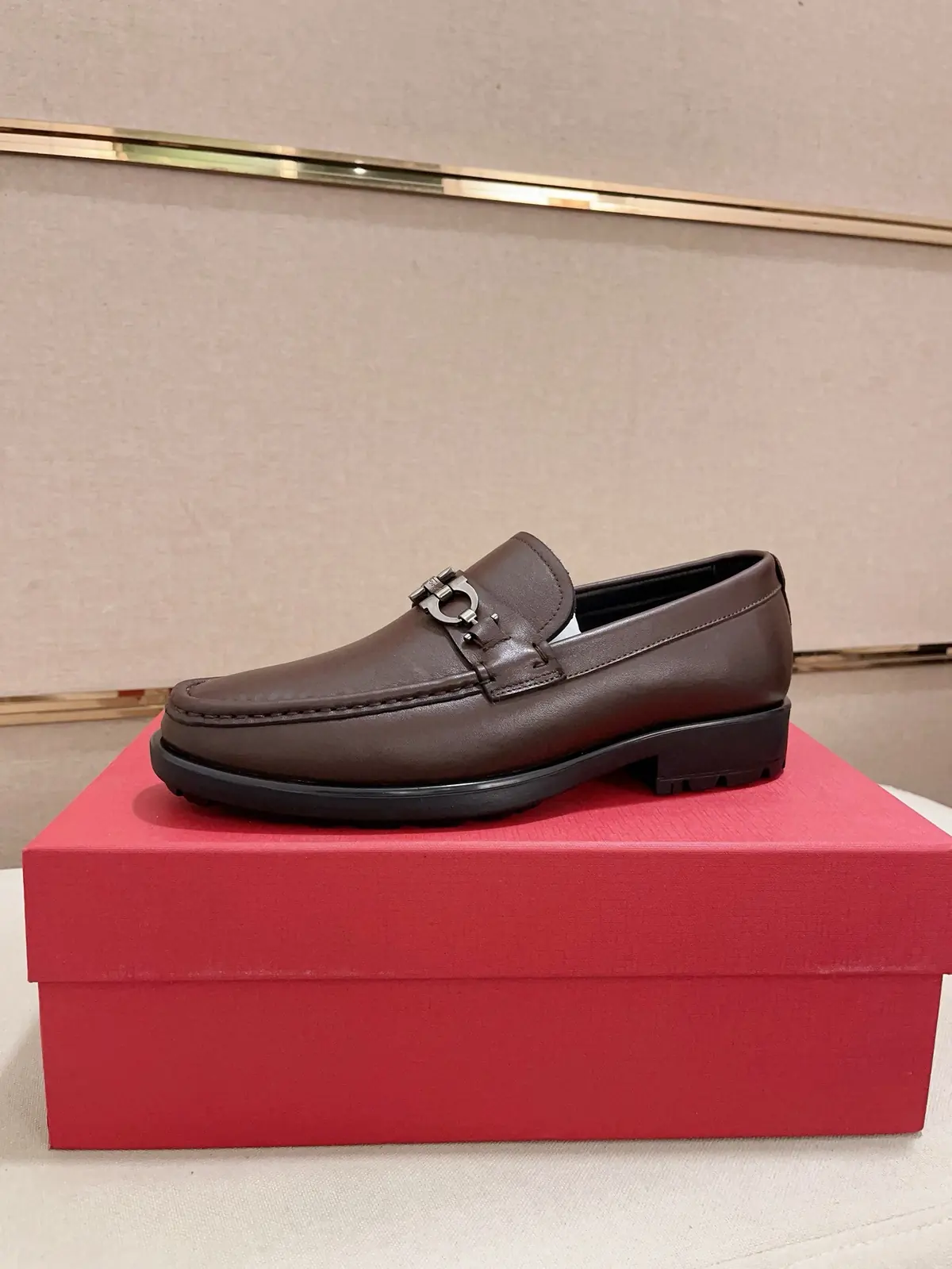 Ferragamo Style Leather Men's Shoes Lookbook Reference image 1