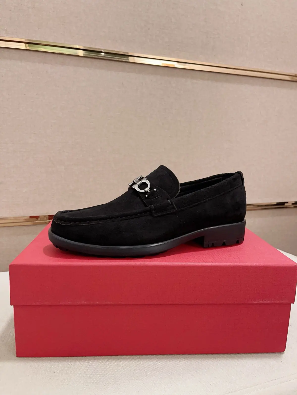 Ferragamo Style Leather Men's Shoes Lookbook Reference image 1