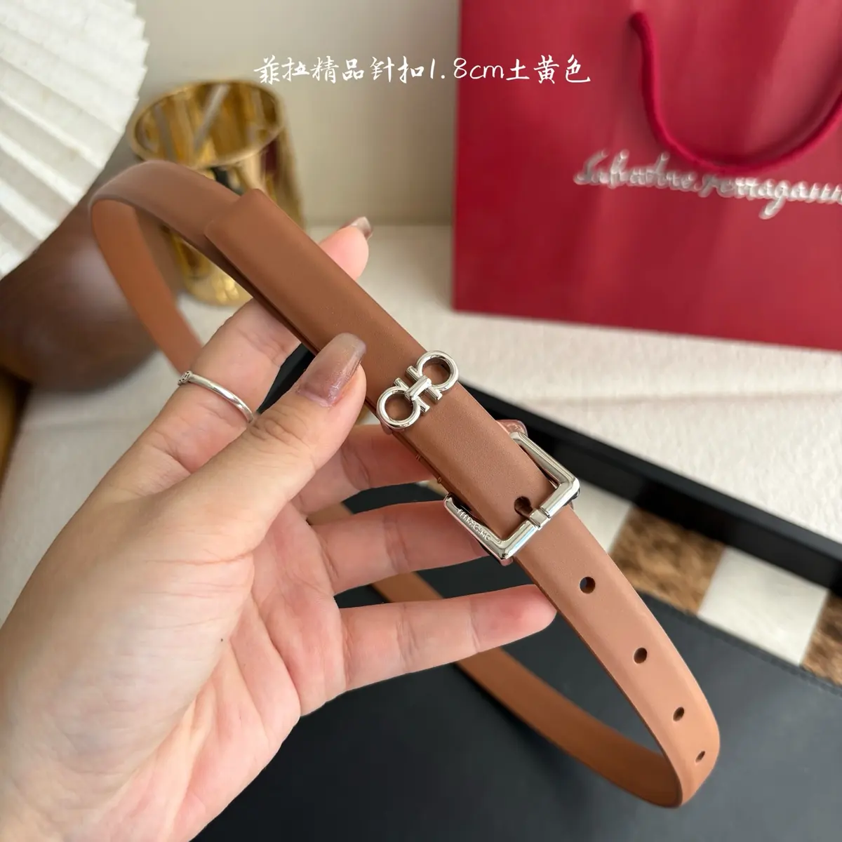 Ferragamo（女） Style Leather Women's Belts Lookbook Reference image 1