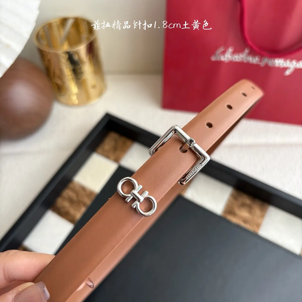 Ferragamo（女） Style Leather Women's Belts Lookbook Reference image 5