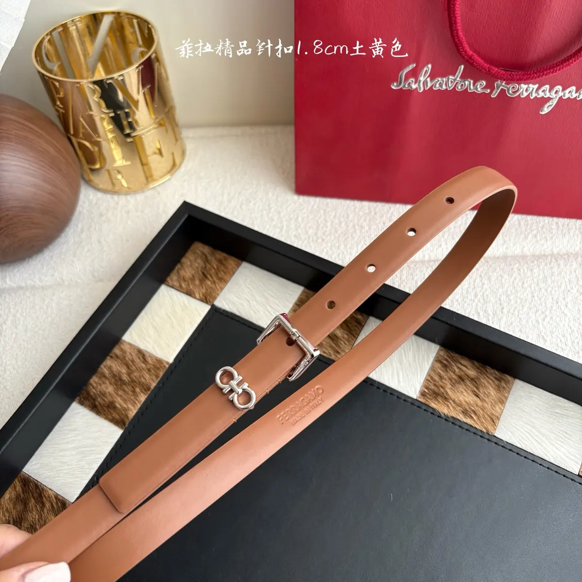 Ferragamo（女） Style Leather Women's Belts Lookbook Reference image 6