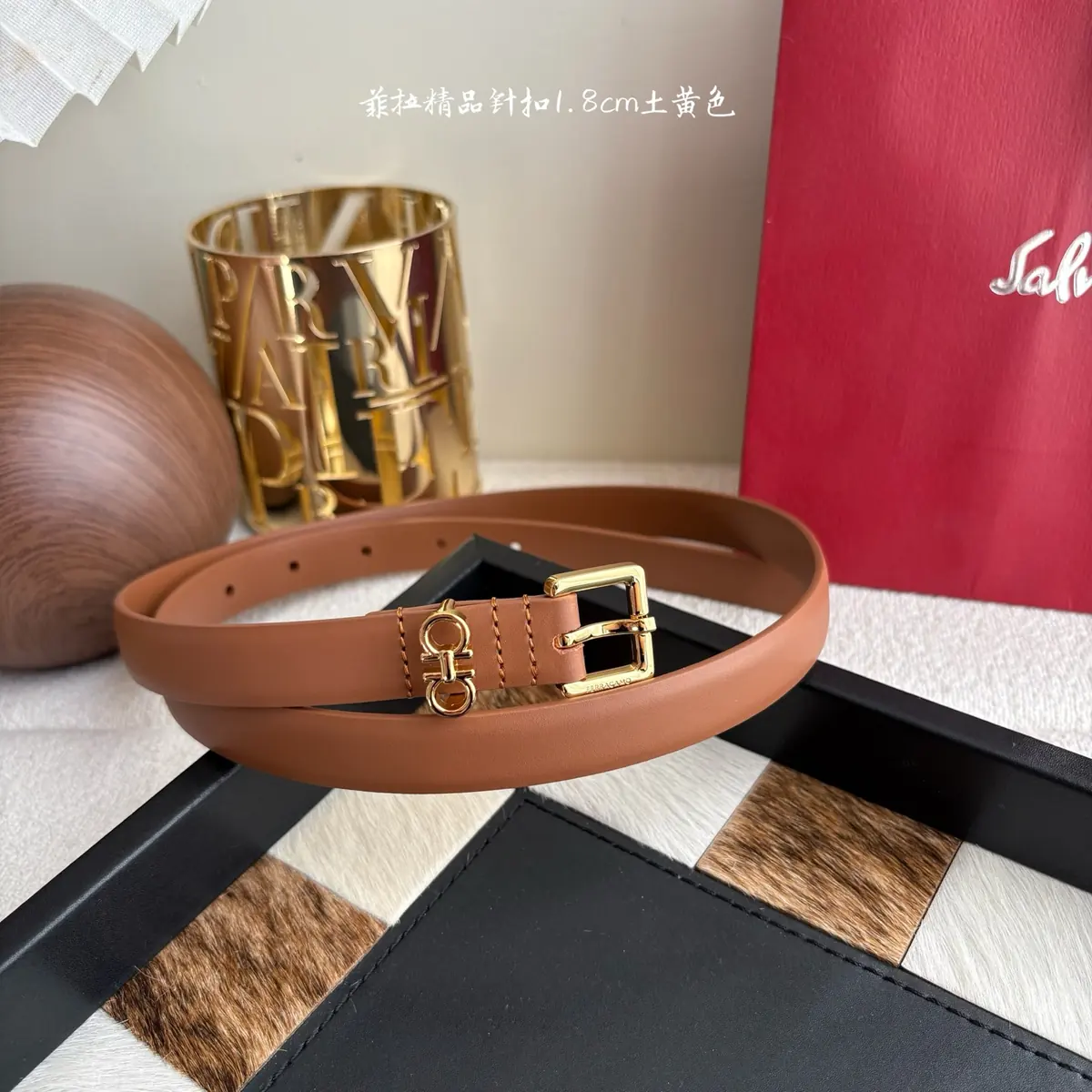 Ferragamo（女） Style Leather Women's Belts Lookbook Reference image 4