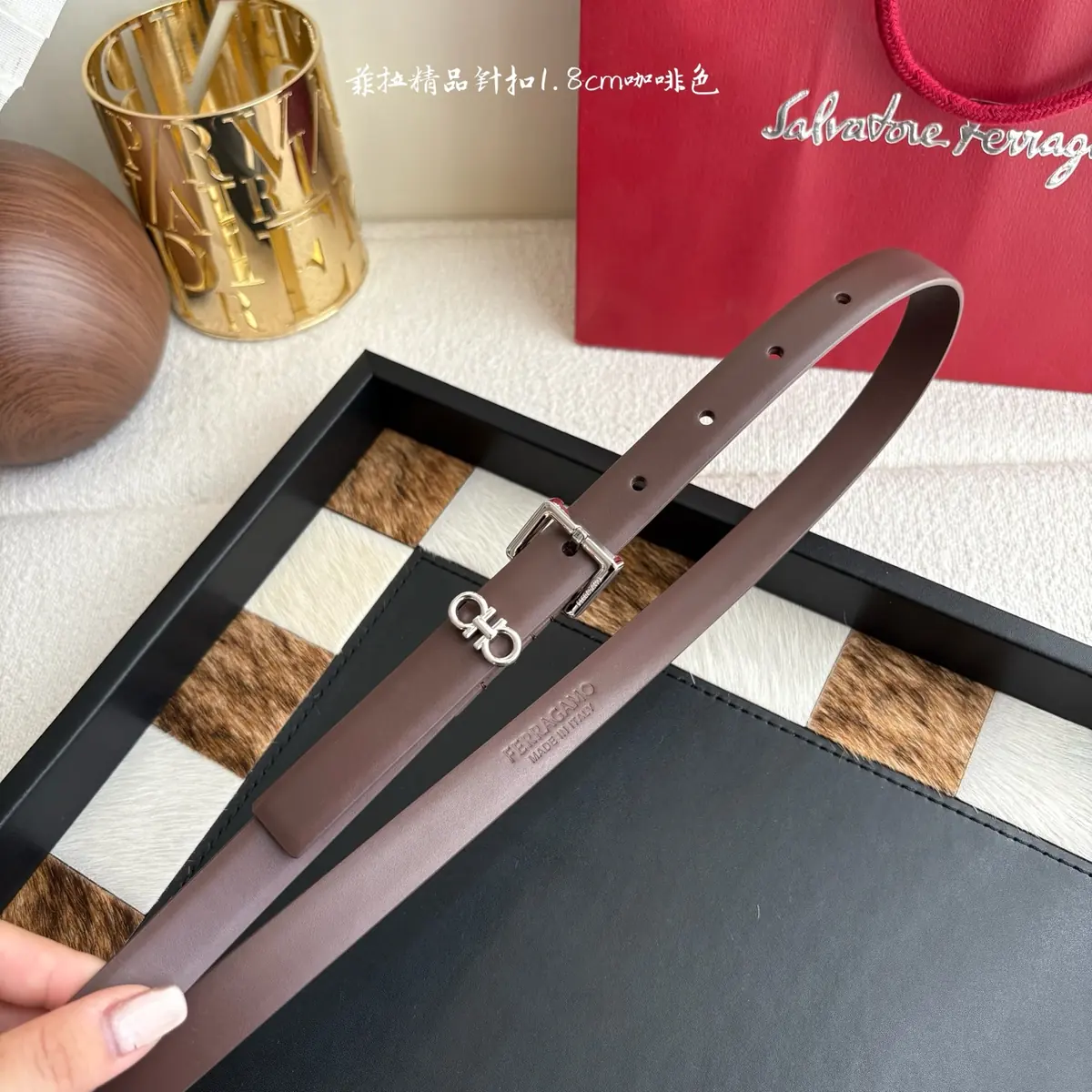 Ferragamo（女） Style Leather Women's Belts Lookbook Reference image 6