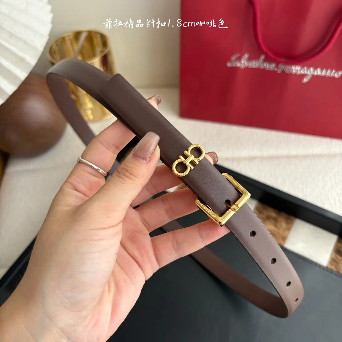 Ferragamo（女） Style Leather Women's Belts Lookbook Reference image 1