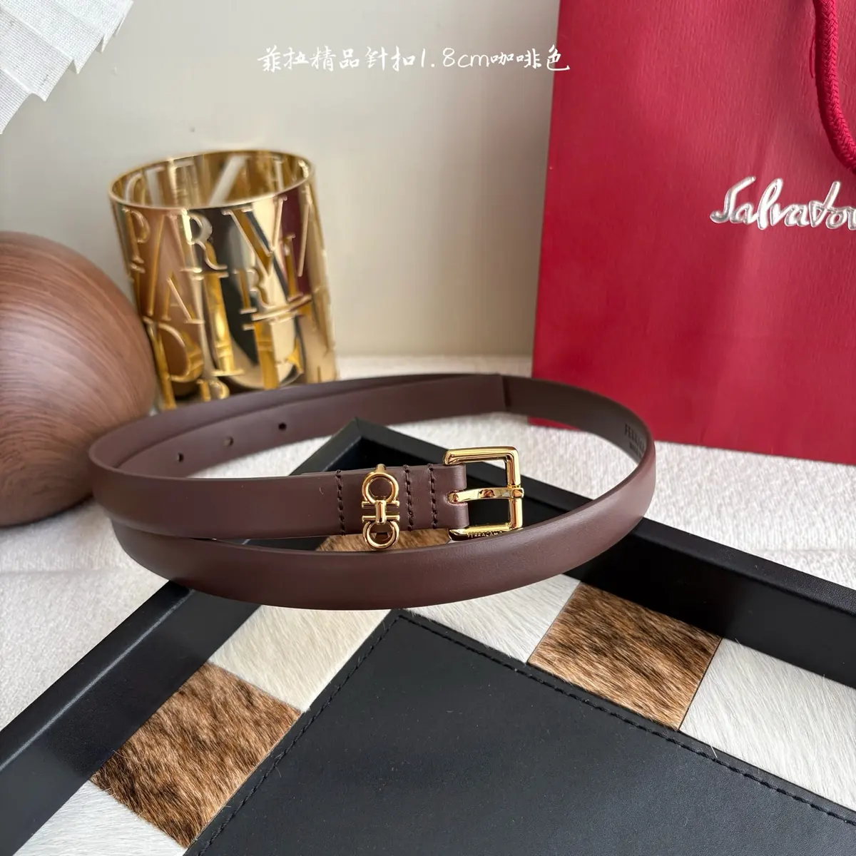 Ferragamo（女） Style Leather Women's Belts Lookbook Reference image 4
