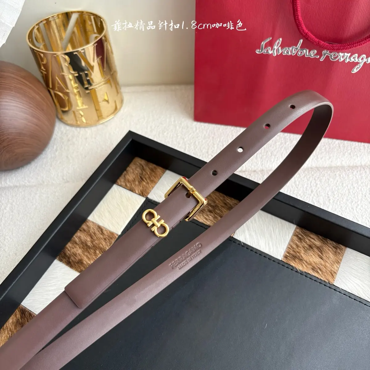Ferragamo（女） Style Leather Women's Belts Lookbook Reference image 6
