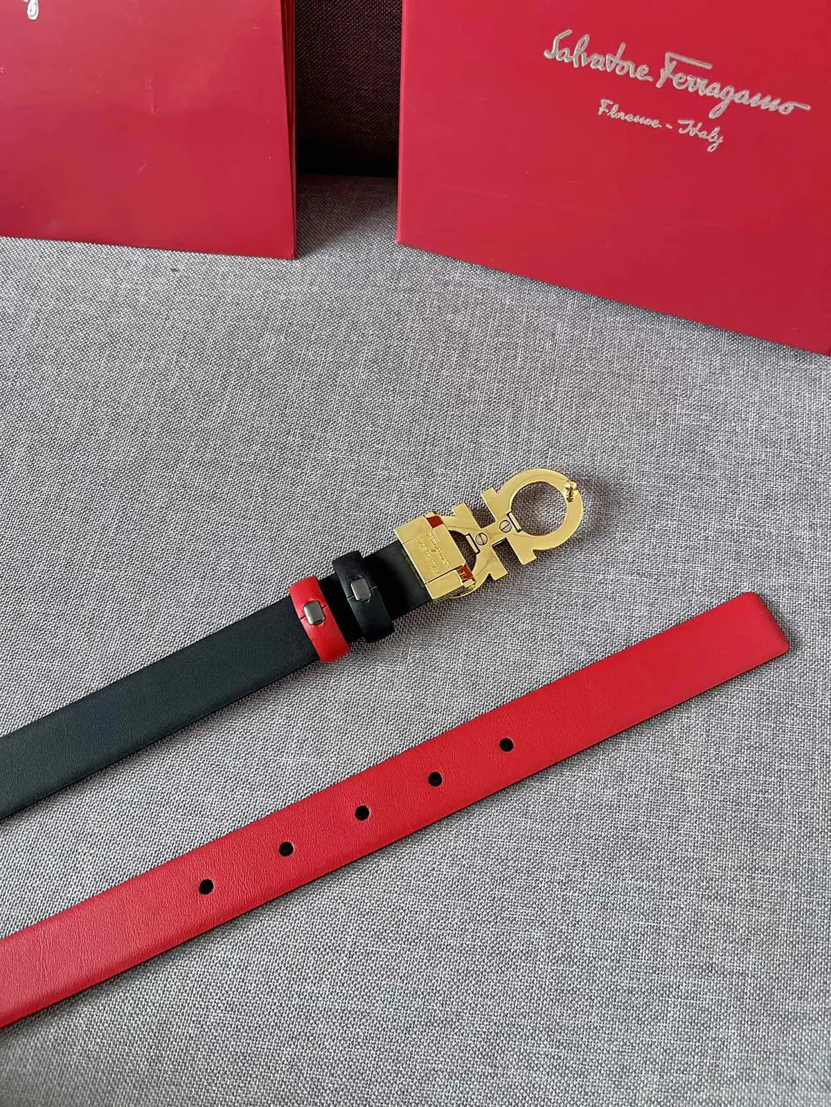 Ferragamo（女） Style Leather Women's Belts Lookbook Reference image 4