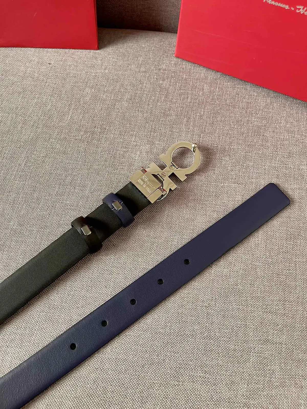 Ferragamo（女） Style Leather Women's Belts Lookbook Reference image 5