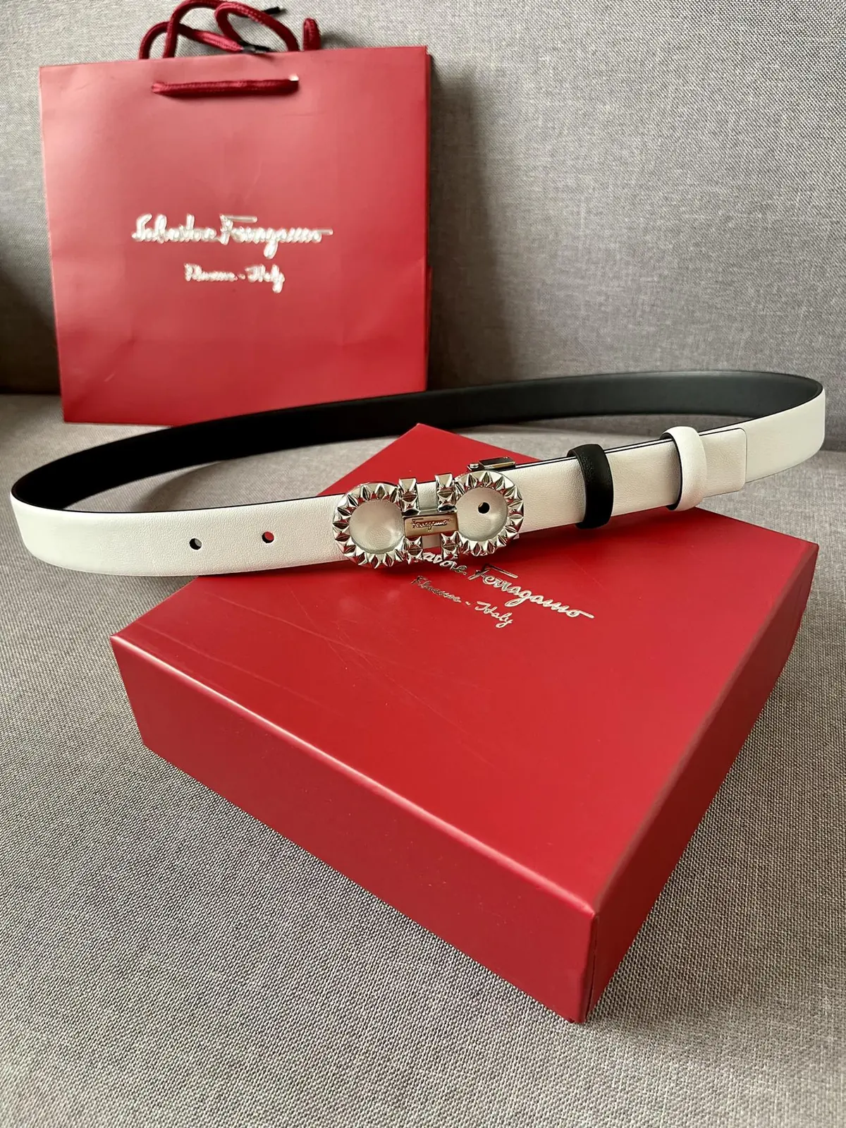 Ferragamo（女） Style Leather Women's Belts Lookbook Reference image 2
