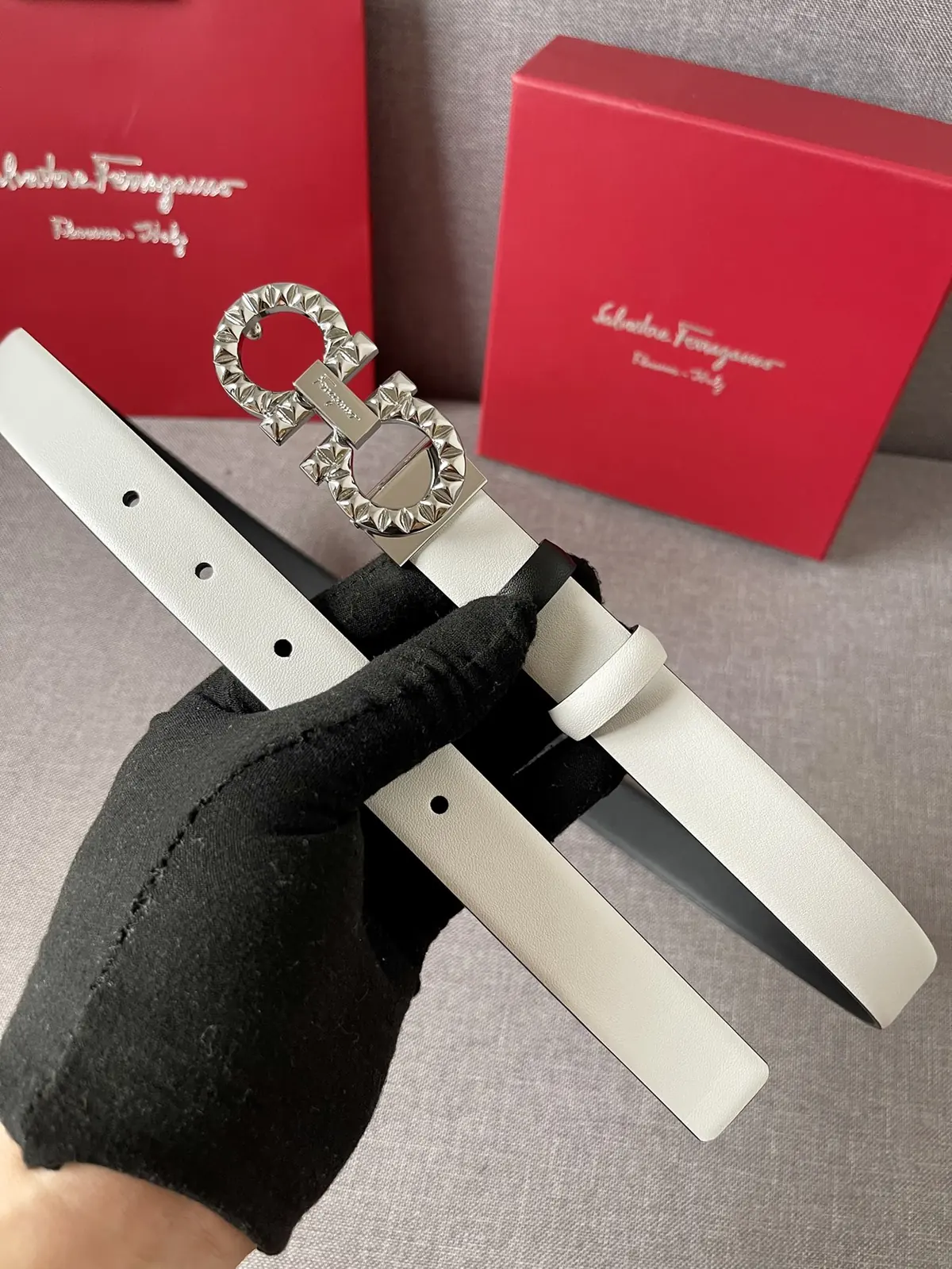 Ferragamo（女） Style Leather Women's Belts Lookbook Reference image 3