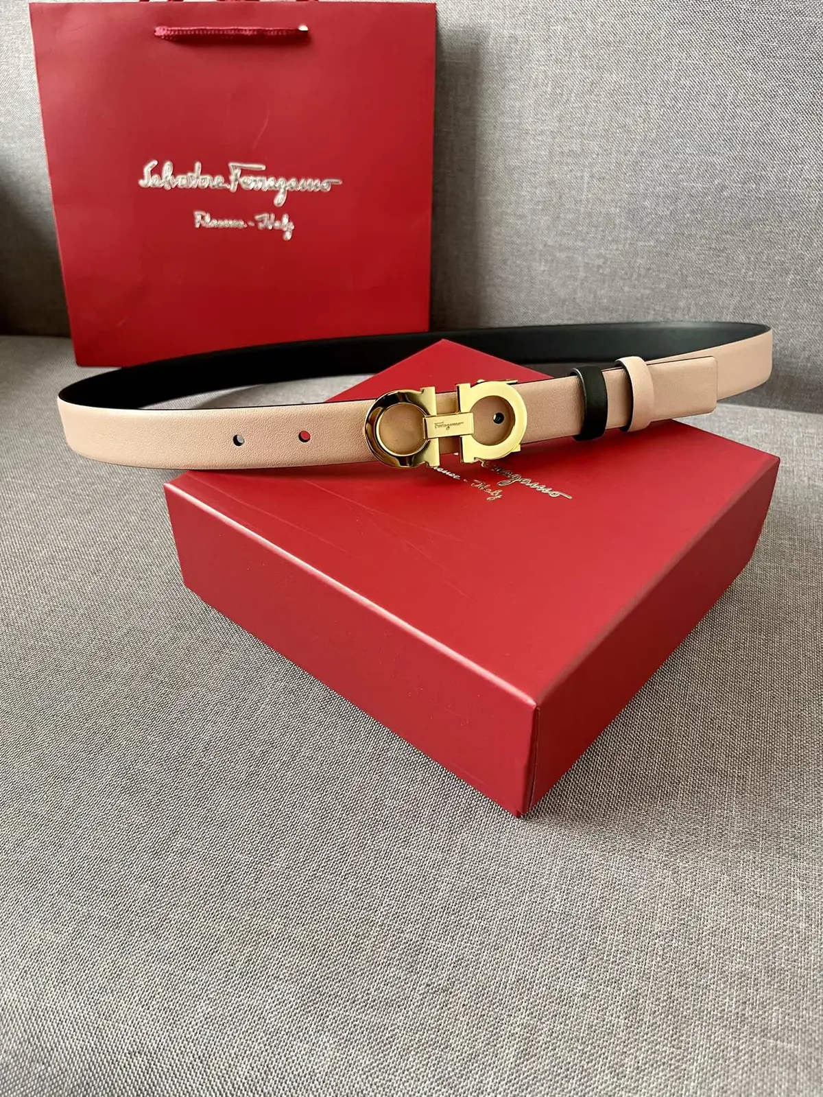 Ferragamo（女） Style Leather Women's Belts Lookbook Reference image 2